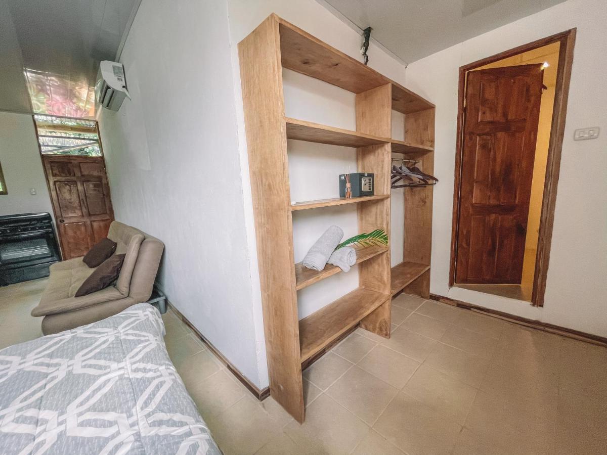 El Gato Rojas Surf Hostel Playa Santa Teresa  Ngoại thất bức ảnh