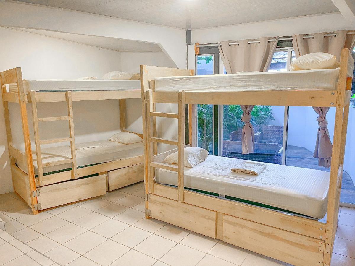 El Gato Rojas Surf Hostel Playa Santa Teresa  Ngoại thất bức ảnh