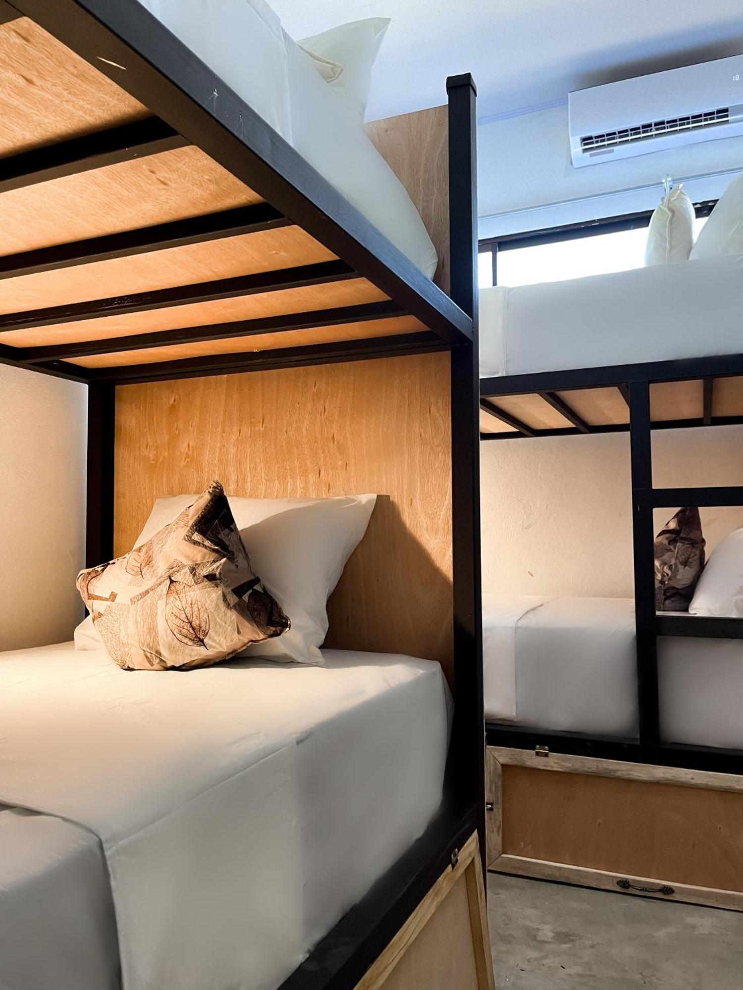 El Gato Rojas Surf Hostel Playa Santa Teresa  Ngoại thất bức ảnh