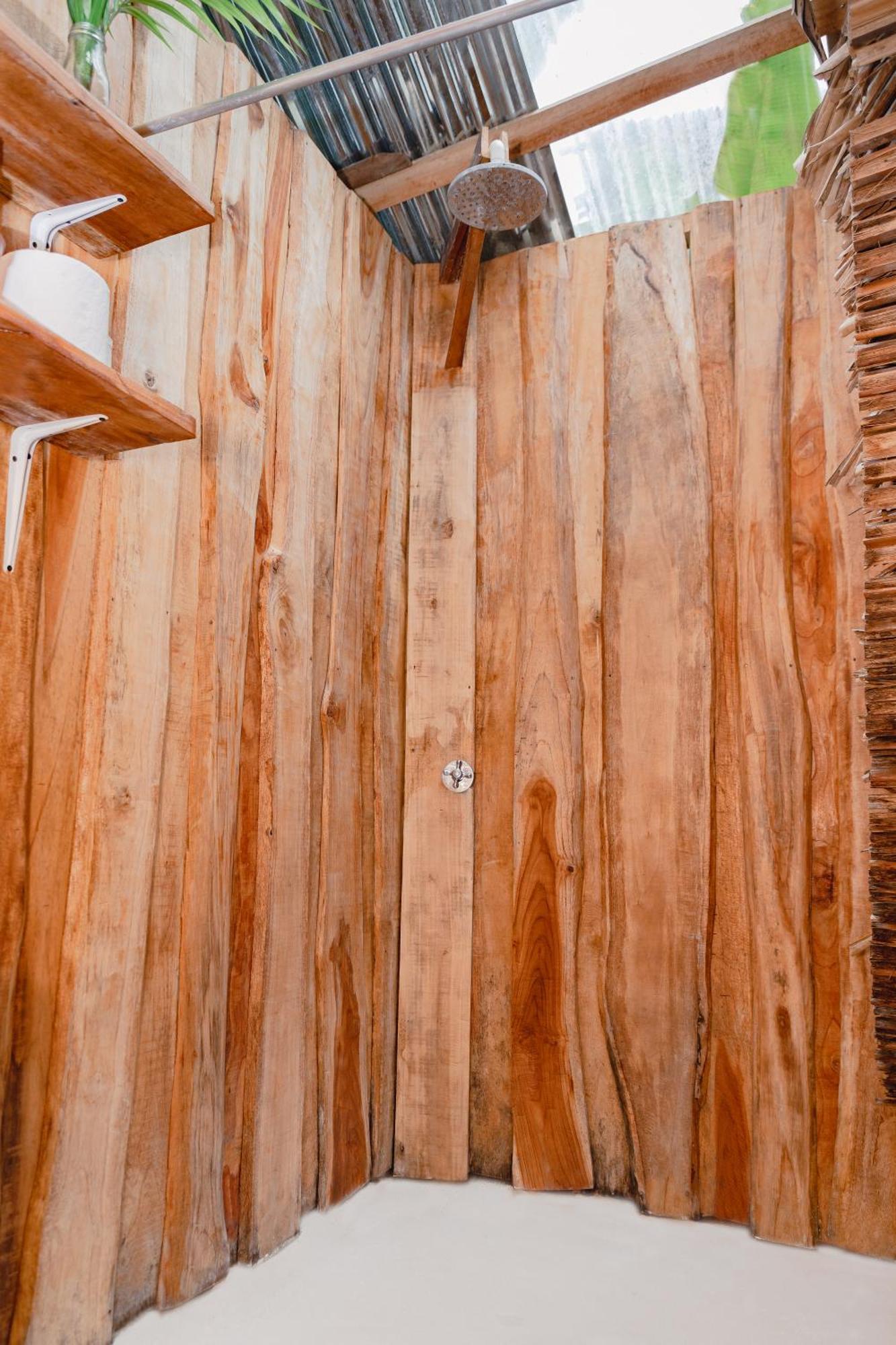 El Gato Rojas Surf Hostel Playa Santa Teresa  Ngoại thất bức ảnh