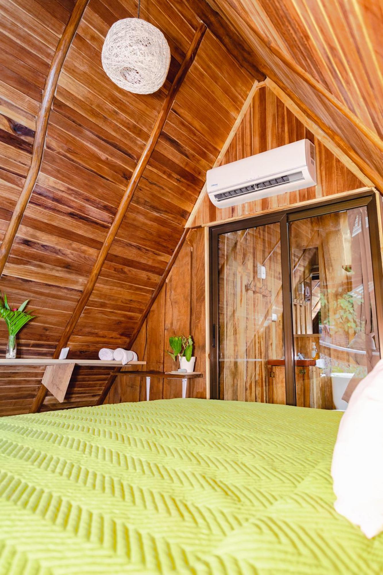 El Gato Rojas Surf Hostel Playa Santa Teresa  Ngoại thất bức ảnh