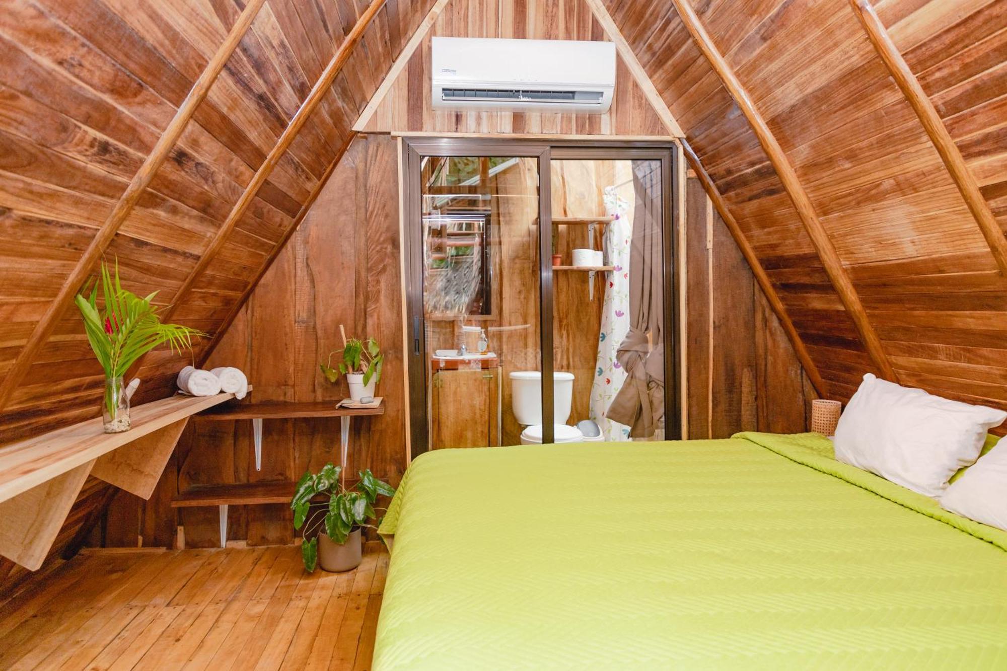 El Gato Rojas Surf Hostel Playa Santa Teresa  Ngoại thất bức ảnh