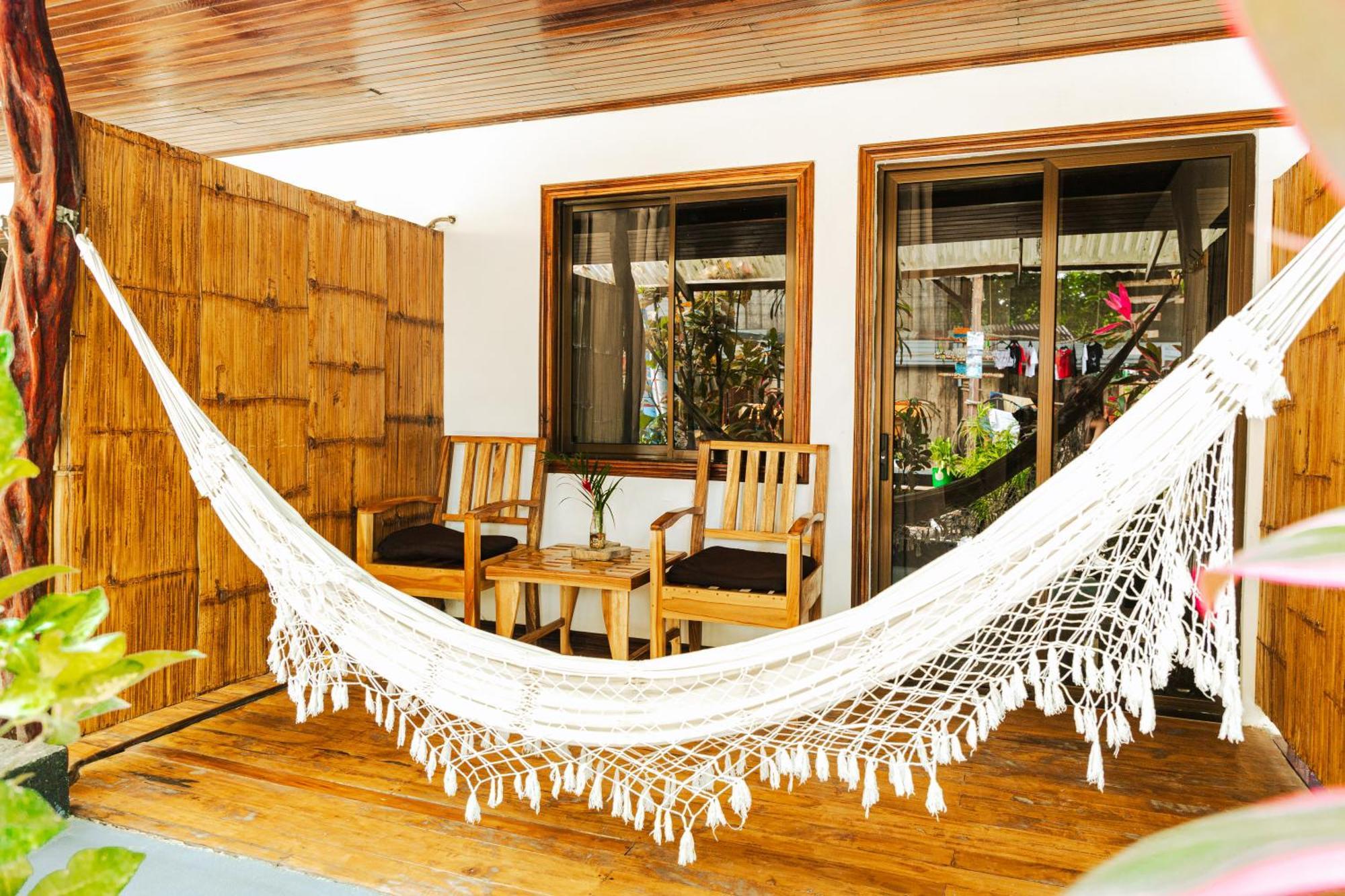 El Gato Rojas Surf Hostel Playa Santa Teresa  Ngoại thất bức ảnh