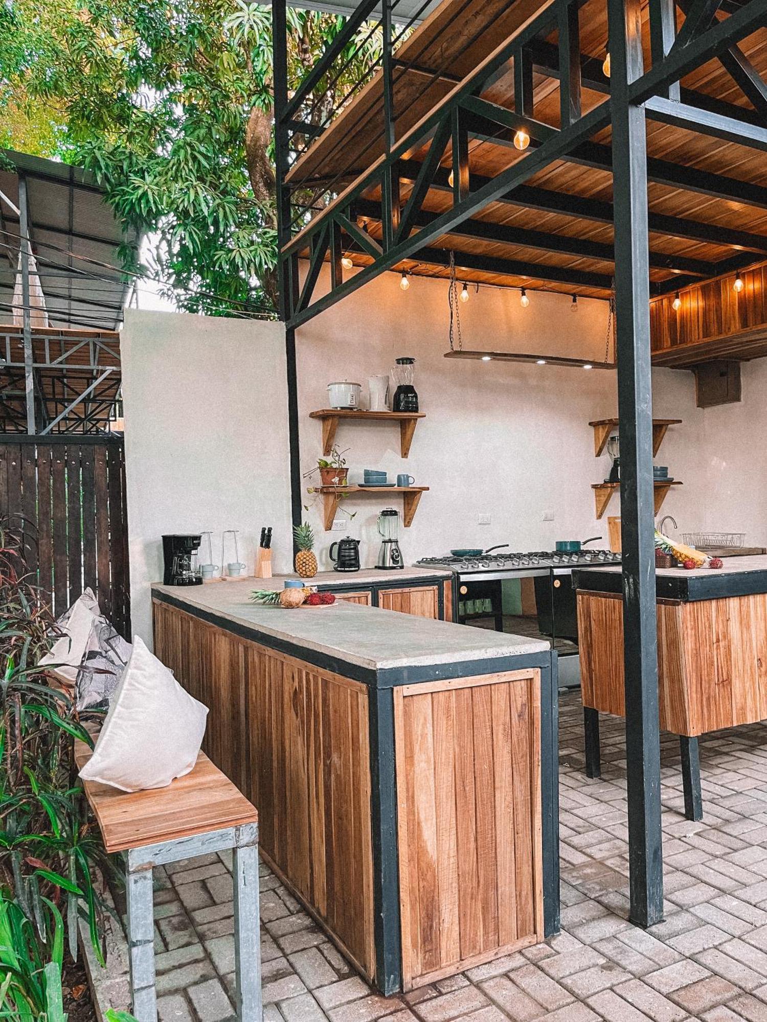 El Gato Rojas Surf Hostel Playa Santa Teresa  Ngoại thất bức ảnh