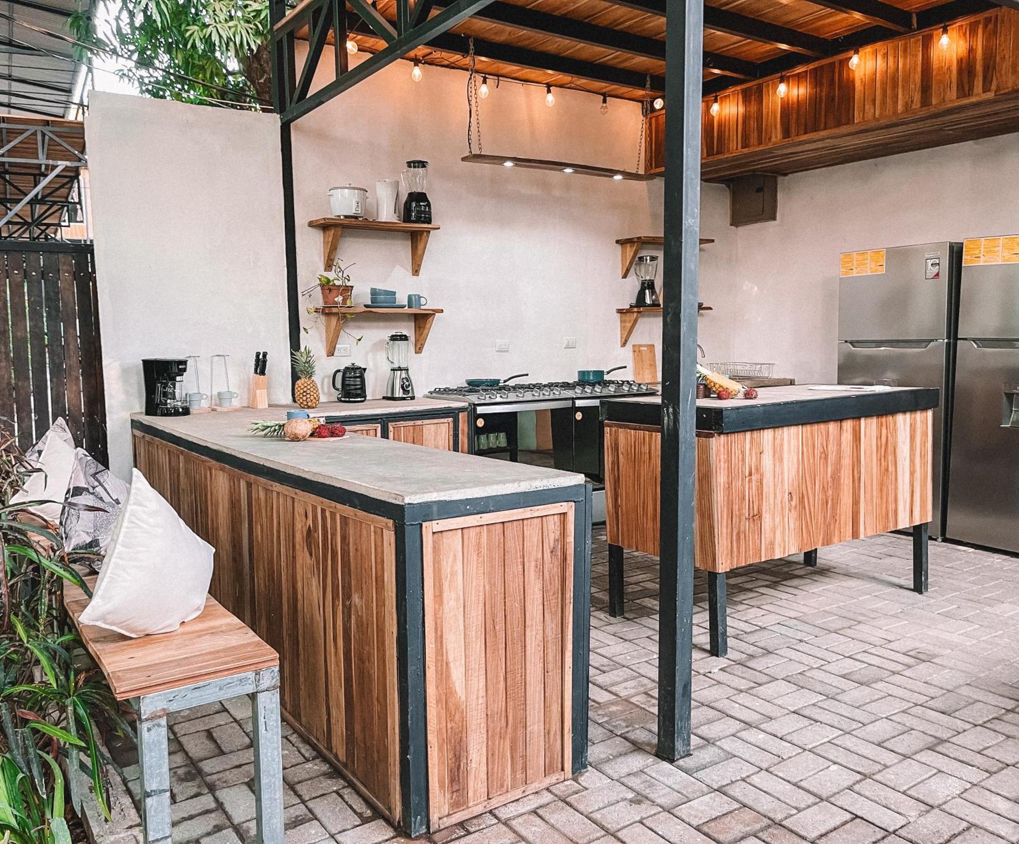 El Gato Rojas Surf Hostel Playa Santa Teresa  Ngoại thất bức ảnh