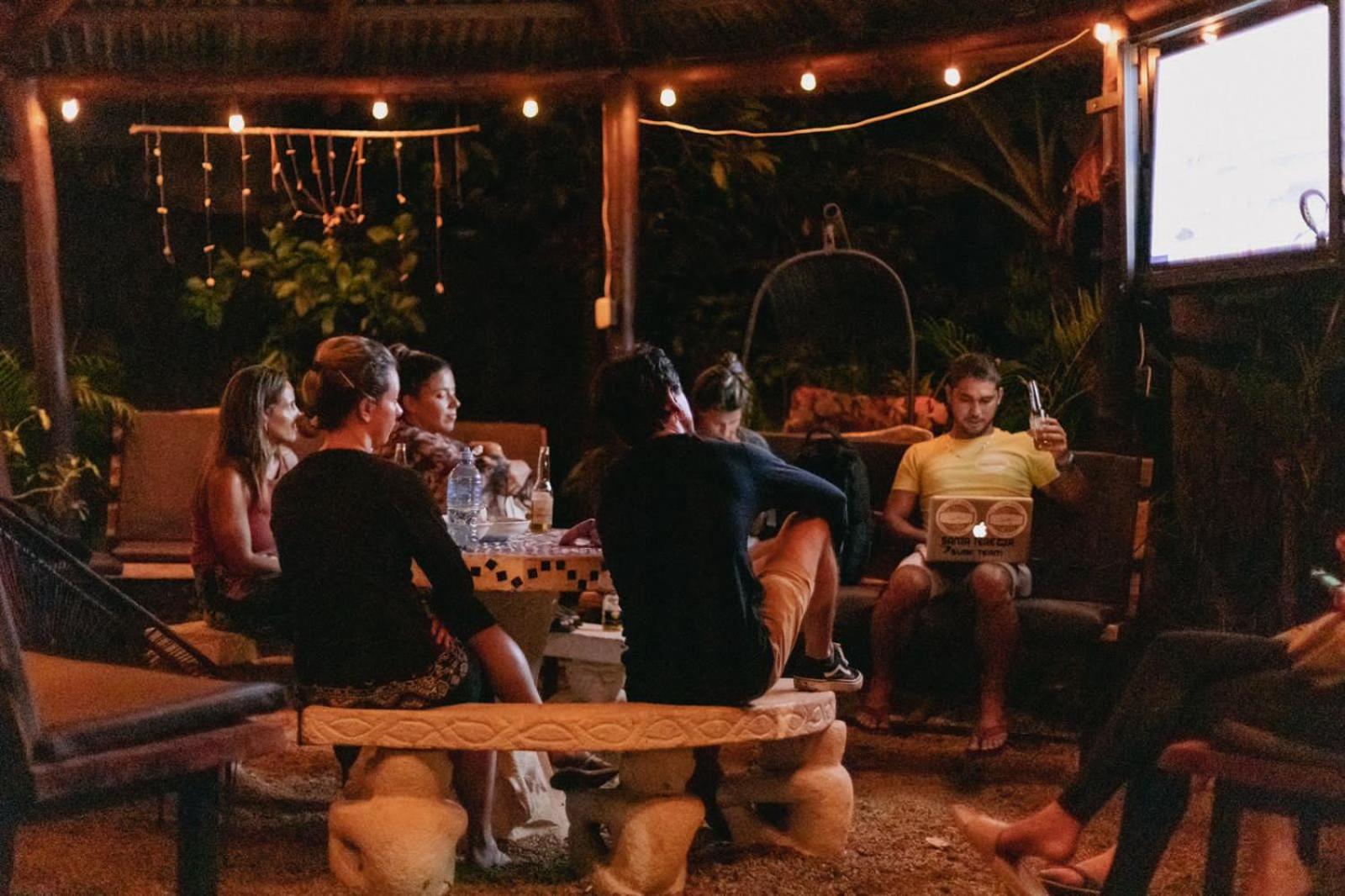El Gato Rojas Surf Hostel Playa Santa Teresa  Ngoại thất bức ảnh